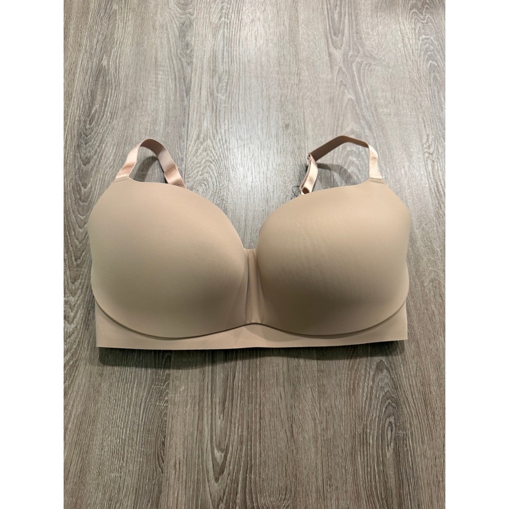 EBY Seamless Wireless Bra Nude Beige Adjustable Straps Size LDD NEW